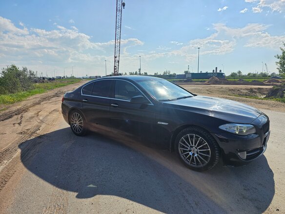 2012 BMW 5 серии 528i xDrive VI (F10/F11/F07), чёрный, 1750000 рублей - вид 3