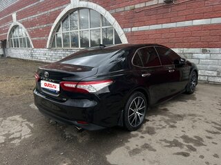 2019 Toyota Camry VIII (XV70), чёрный, 2520000 рублей, вид 5