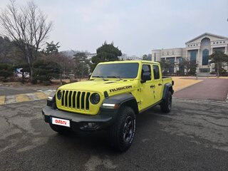 2023 Jeep Gladiator II (JT) Рестайлинг, жёлтый, 5590007 рублей, вид 1