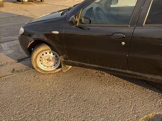 2010 Fiat Albea I Рестайлинг, чёрный, 170000 рублей, вид 3