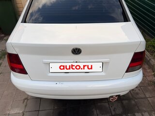 1997 Volkswagen Polo III, белый, 216000 рублей, вид 2