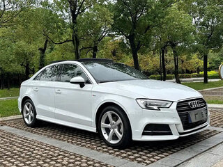 2018 Audi A3 III (8V) Рестайлинг, белый, 1400069 рублей, вид 3