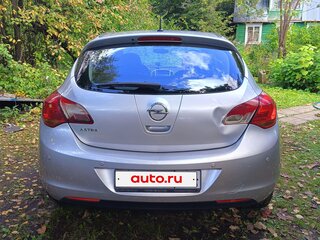 2011 Opel Astra J, серебристый, 760000 рублей, вид 4