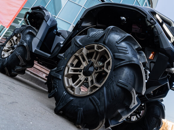 2026 BRP Can-Am Outlander X MR 1000R, серебристый, 2225000 рублей - вид 34