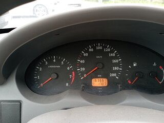 2002 Nissan Micra II (K11), серебристый, 200000 рублей, вид 5