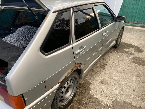 2013 Lada (ВАЗ) 2114, серебристый, 220000 рублей - вид 3