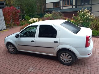 2011 Renault Logan I Рестайлинг, белый, 350000 рублей, вид 5