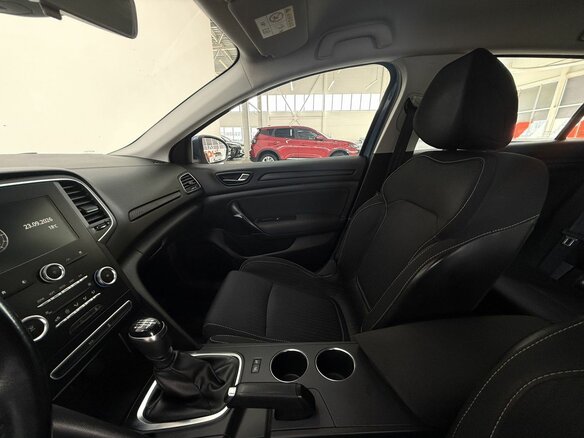 2017 Renault Megane IV, синий, 1390000 рублей - вид 27