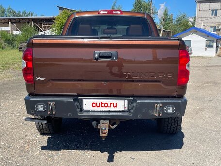 2013 Toyota Tundra CrewMax II, коричневый, 4480000 рублей, вид 4