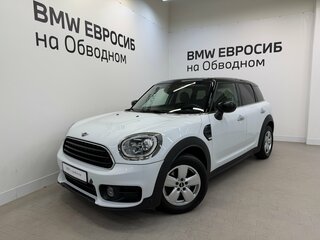 Mini Countryman One D II