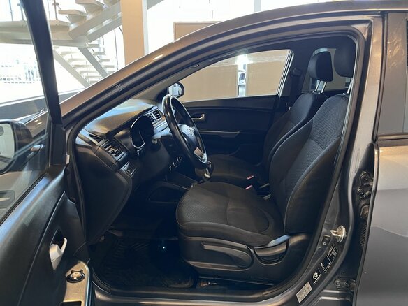 2012 Kia Rio III, серый, 600000 рублей - вид 15