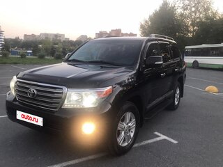 2014 Toyota Land Cruiser 200 Series Рестайлинг 1, чёрный, 3700000 рублей, вид 1