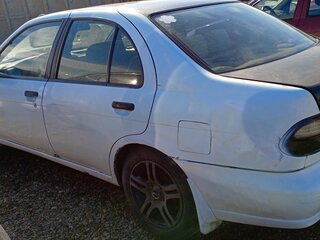 1998 Nissan Almera I (N15), белый, 150000 рублей, вид 2