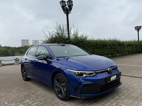 2022 Volkswagen Golf VIII, синий, 2250000 рублей, вид 3