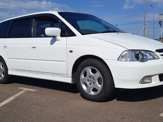 2001 Honda Odyssey II Рестайлинг, бежевый, 700000 рублей, вид 3