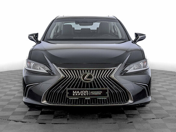 2021 Lexus ES 250 VII, чёрный - вид 1