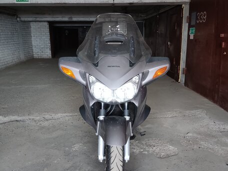 2002 Honda ST 1300, серебристый, 635000 рублей, вид 4