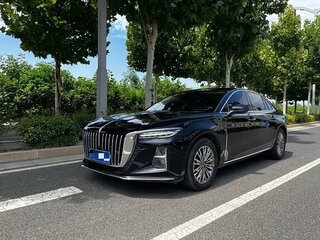 2025 Hongqi H5 II, чёрный, 3200226 рублей, вид 2