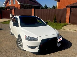 2012 Mitsubishi Lancer X Рестайлинг, белый, 800000 рублей, вид 3