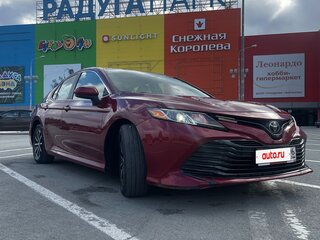 2019 Toyota Camry US Market VIII (XV70), красный, 2325000 рублей, вид 4