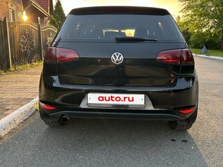 2013 Volkswagen Golf VII, чёрный, 850000 рублей, вид 2