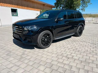 2026 Mercedes-Benz GLS 450 d II (X167) Рестайлинг, чёрный, 15600000 рублей, вид 1