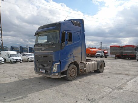 2016 Volvo FH, синий, 5202000 рублей, вид 1