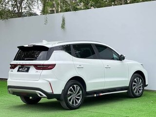 2022 Geely Vision X6 Pro, белый, 1390000 рублей, вид 4