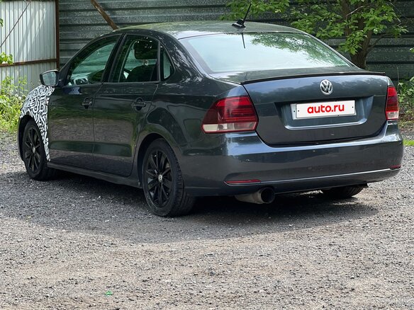2018 Volkswagen Polo V Рестайлинг, серый, 449999 рублей - вид 5