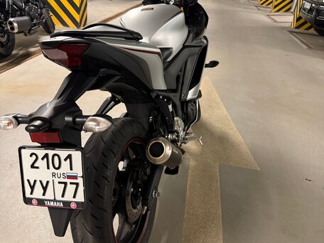 2020 Yamaha YZF-R3, серый, 450000 рублей, вид 4