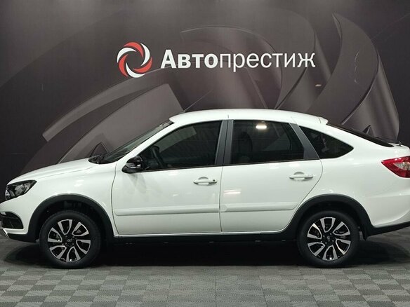 2026 Lada (ВАЗ) Granta Active Cross I Рестайлинг, белый - вид 6