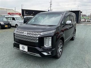2023 Mitsubishi Delica D:5 I Рестайлинг, чёрный, 3000000 рублей, вид 1
