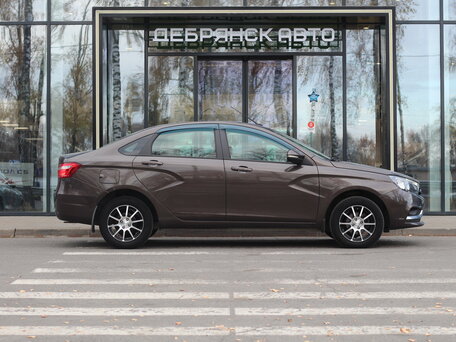 2017 Lada (ВАЗ) Vesta I, коричневый, 945000 рублей, вид 4
