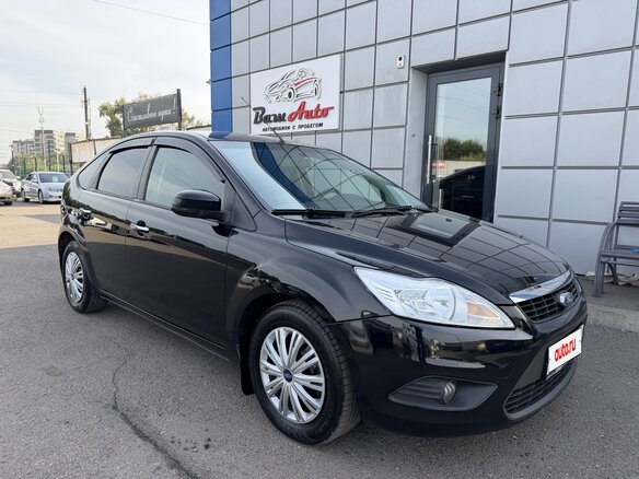 2011 Ford Focus II Рестайлинг, чёрный, 650000 рублей