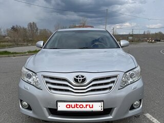 2010 Toyota Camry VI (XV40) Рестайлинг, серебристый, 1150000 рублей, вид 2