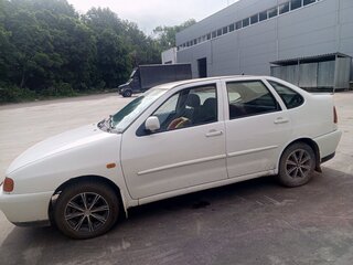 1997 Volkswagen Polo III, белый, 220000 рублей, вид 4