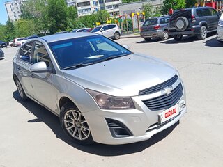 2013 Chevrolet Cruze I Рестайлинг, серебристый, 515000 рублей, вид 2