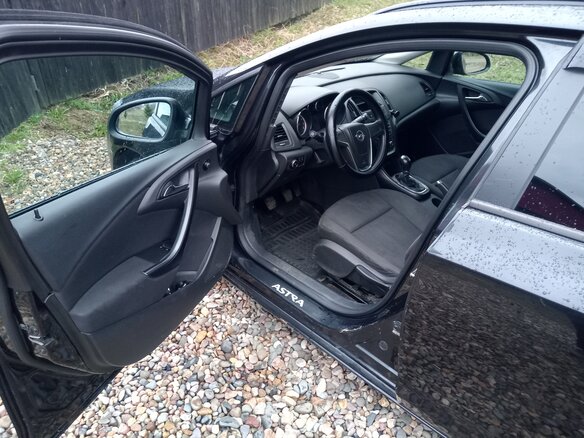 2012 Opel Astra J Рестайлинг, чёрный, 550000 рублей - вид 7