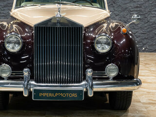 1958 Rolls-Royce Silver Cloud I, коричневый, 22990000 рублей, вид 4
