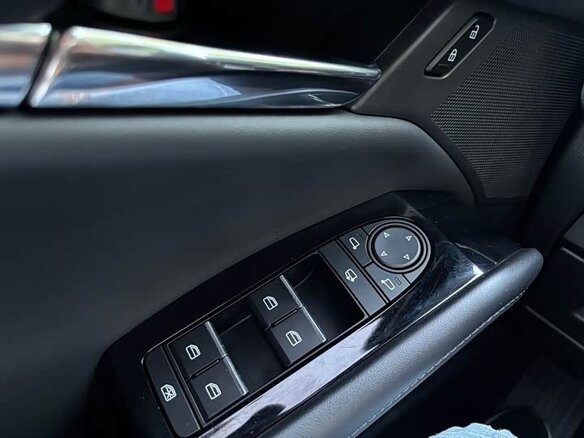 2023 Mazda 3 Axela IV (BP), белый, 1340000 рублей - вид 15