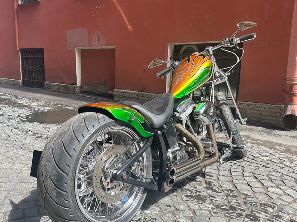2011 Harley-Davidson Softail Custom, зелёный, 900000 рублей - вид 6