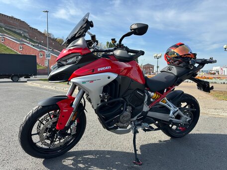 2021 Ducati Multistrada V4, красный, 2300000 рублей, вид 3