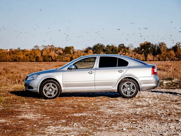 2011 Skoda Octavia II (A5) Рестайлинг, серебристый - вид 6