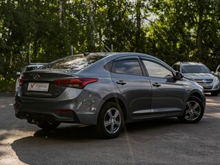 2019 Hyundai Solaris II, серый, 1117000 рублей, вид 2