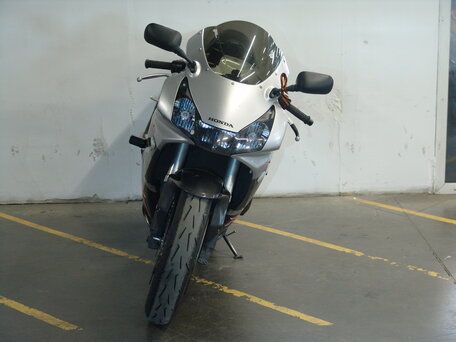 2002 Honda CBR 954RR Fireblade, серебристый, 360000 рублей, вид 5