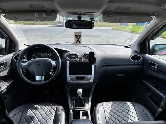 2005 Ford Focus II, красный, 350000 рублей - вид 9