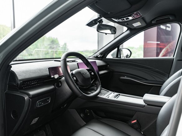 2026 Omoda C7, зелёный, 3499000 рублей - вид 8