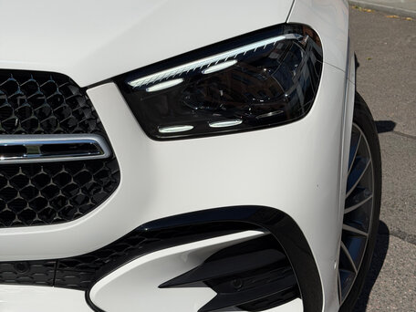 2026 Mercedes-Benz GLE Coupe 450 II (C167) Рестайлинг, белый, 11390000 рублей, вид 3