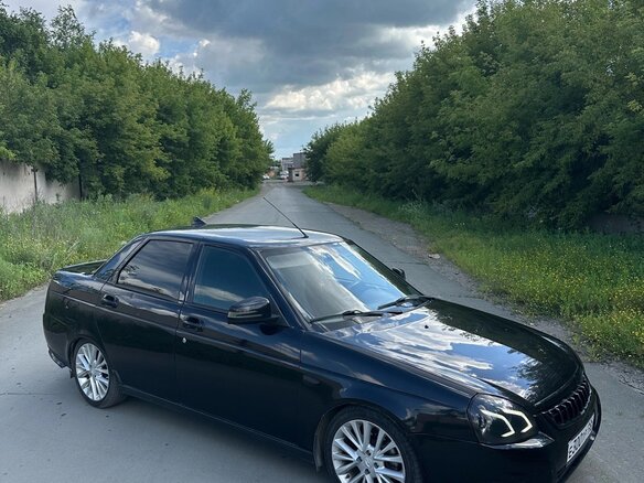 2009 Lada (ВАЗ) Priora I, чёрный, 400000 рублей - вид 3