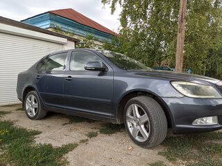 2009 Skoda Octavia II (A5) Рестайлинг, серый, 669000 рублей, вид 4